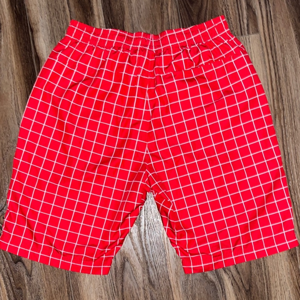 Nike Red Grid Pattern Shorts - Picture 2 of 3